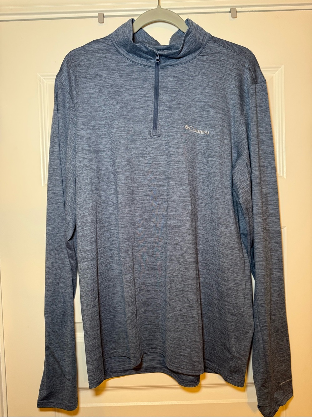 Columbia Heathered Light Blue Men’s Large Long-Sleeve Quarter Zip Pullover